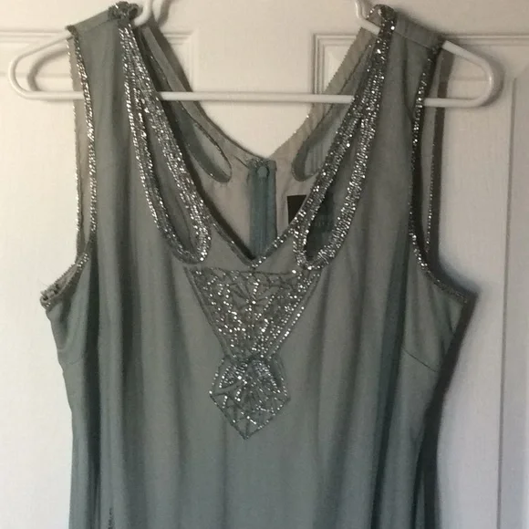 Dazzling Dress - Picture 2 of 6